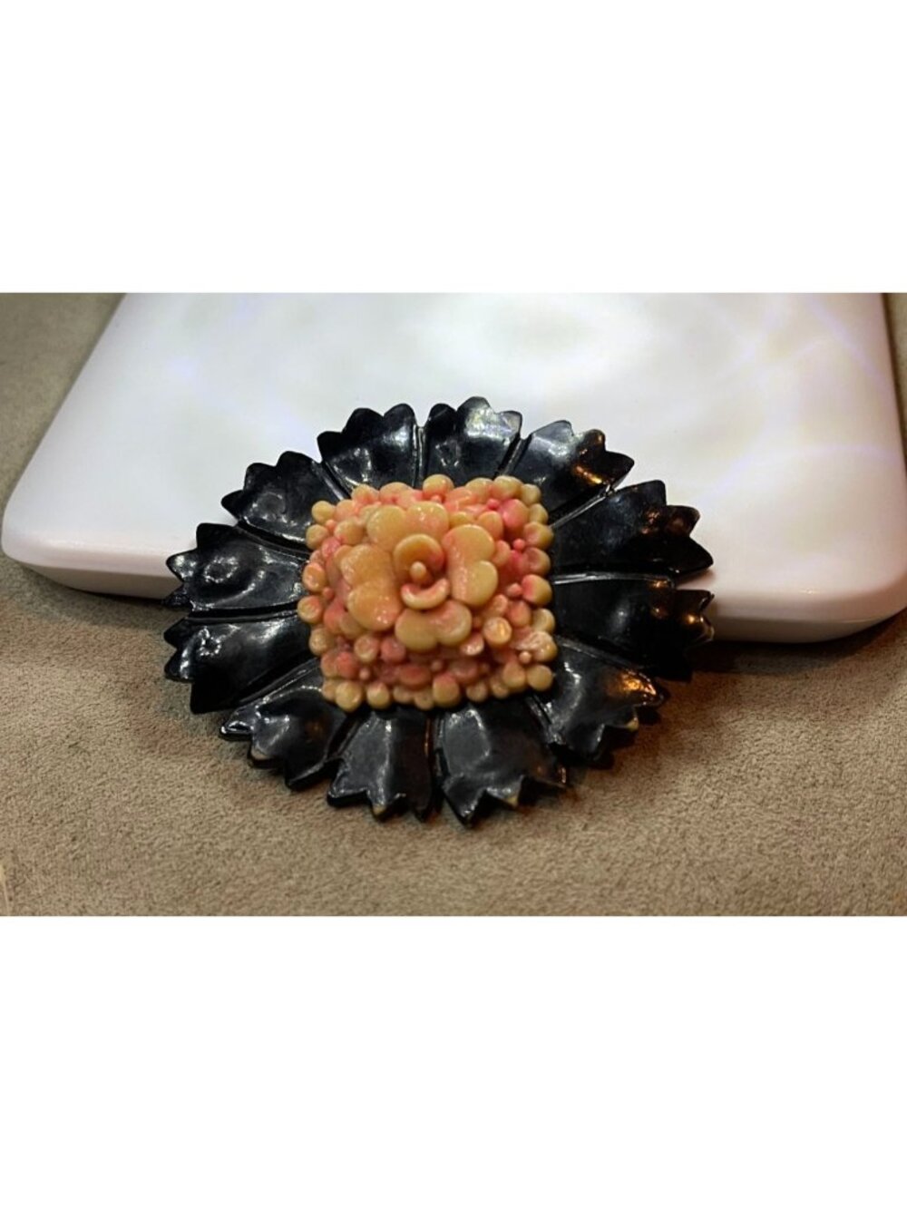 Vintage 1930s 40s Carved Celluloid Black & Pink Flower Brooch Pin Floral Art Dec